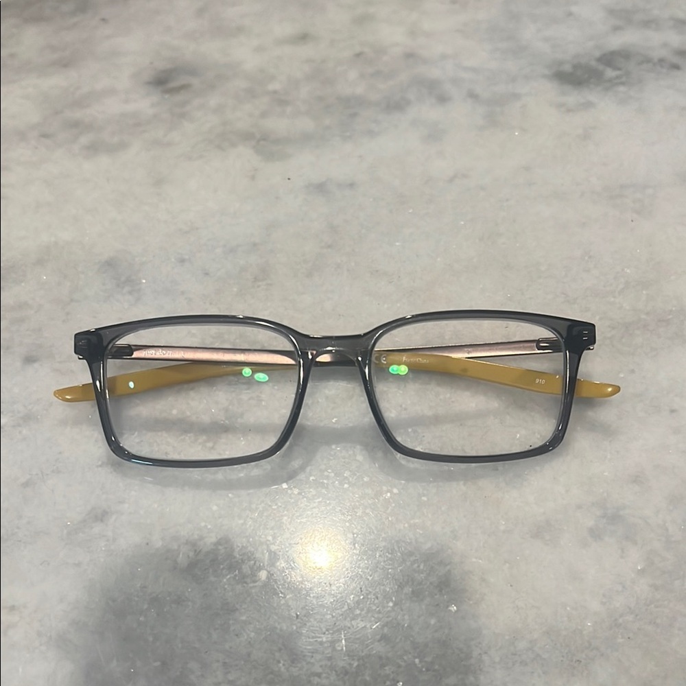 Nike Stylish Rectangular Glasses With Yellow Temp… - image 2